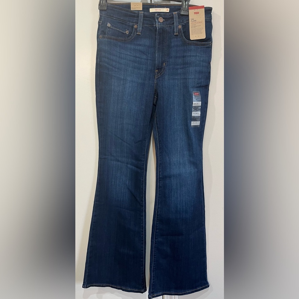 NWT Levi's 726 Dark Blue Flare Jeans for Women size 29x32